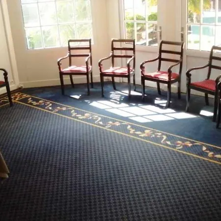 Hotel La Mascotte 3*