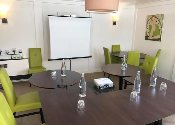 La Mascotte فندق 3*